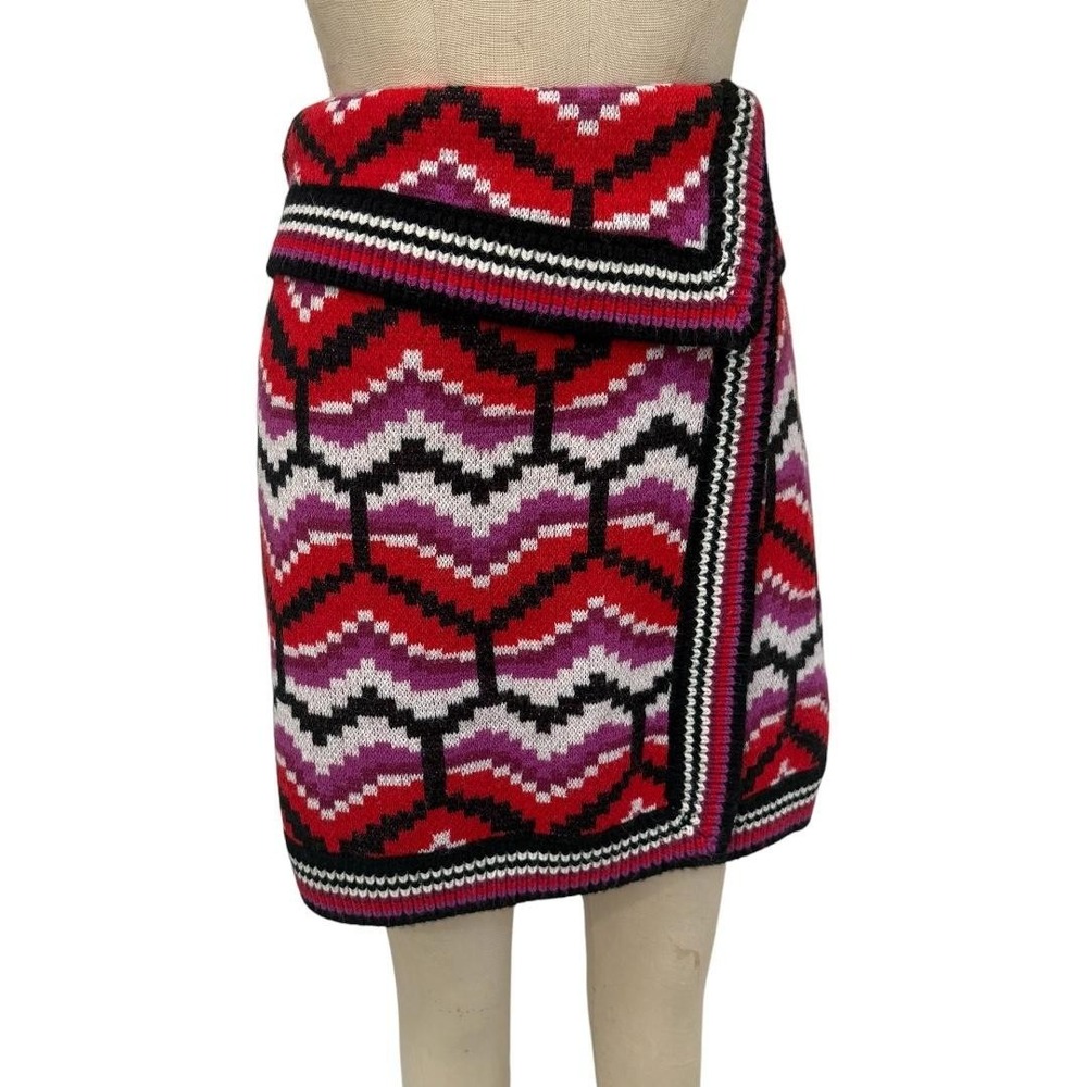 NEW Farm Rio Skirt Womens M Red Ombre Hearts Sweater Knit Knee Length Wool